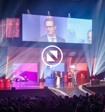 Motto: WIN THE RACE To do: Technik I Setbau I Design Location: Theater am Potsdamer Platz